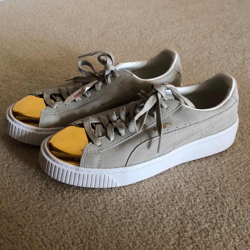 Gold suede PUMA creepers